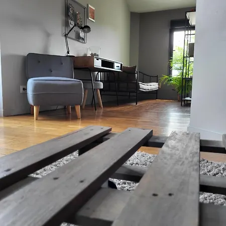 Le Loft De Genas Centre Bourg, Entre Eurexpo Et St Exupery Apartmán