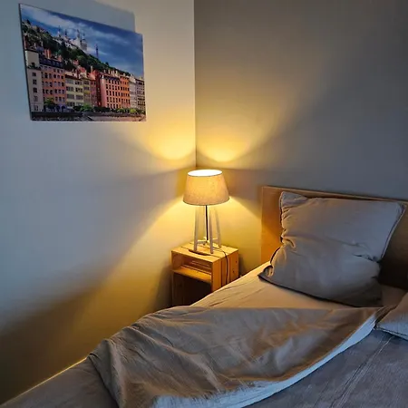 Apartment Le Loft De - L'atelier Et La *