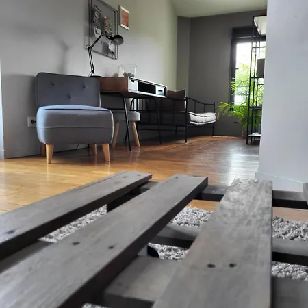 Apartment Le Loft De - L'atelier Et La *