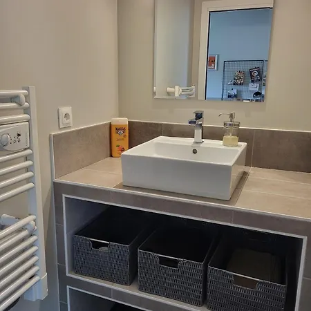 Le Loft De Centre Bourg Apartman Genas