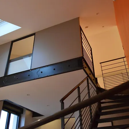Le Loft De - L'atelier Et La Lägenhet *